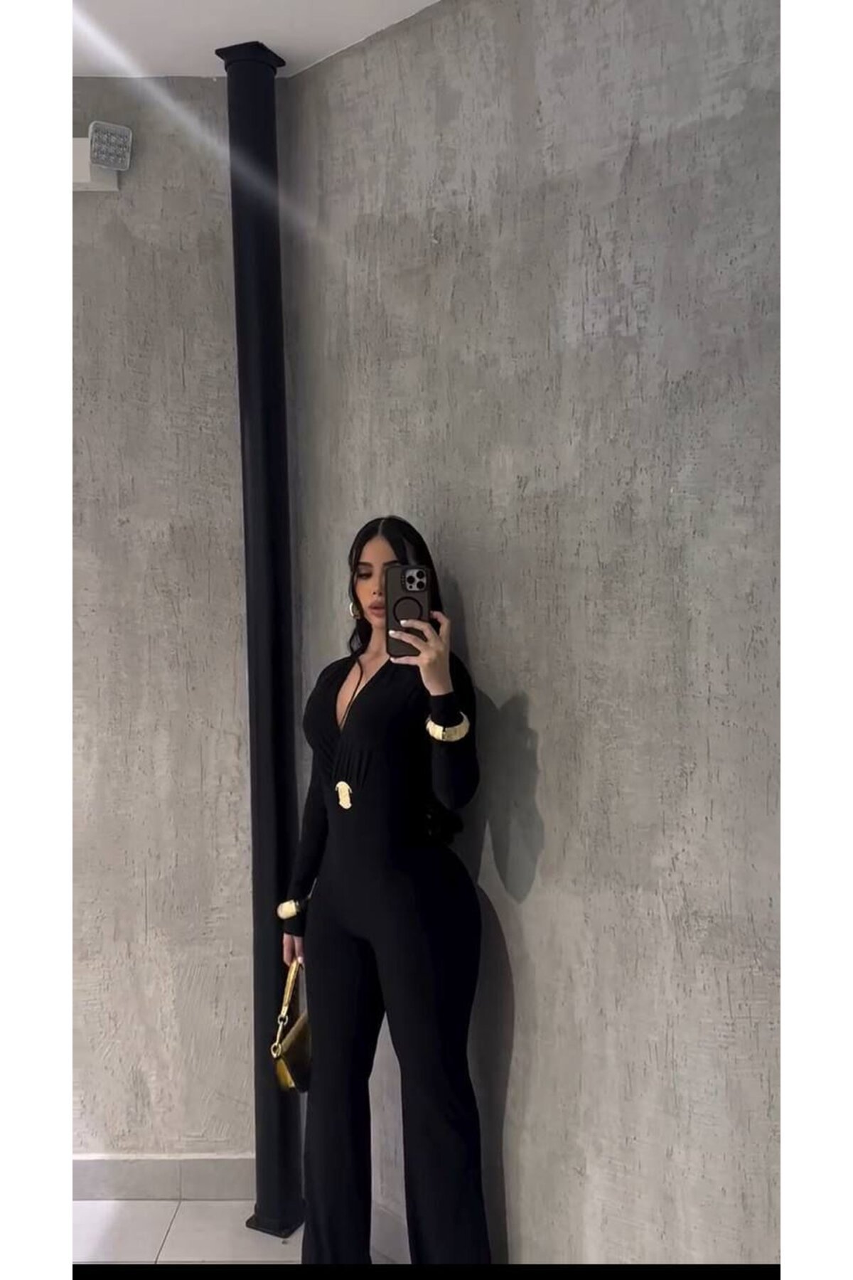 AKSESUAR DETAYLI TULUM