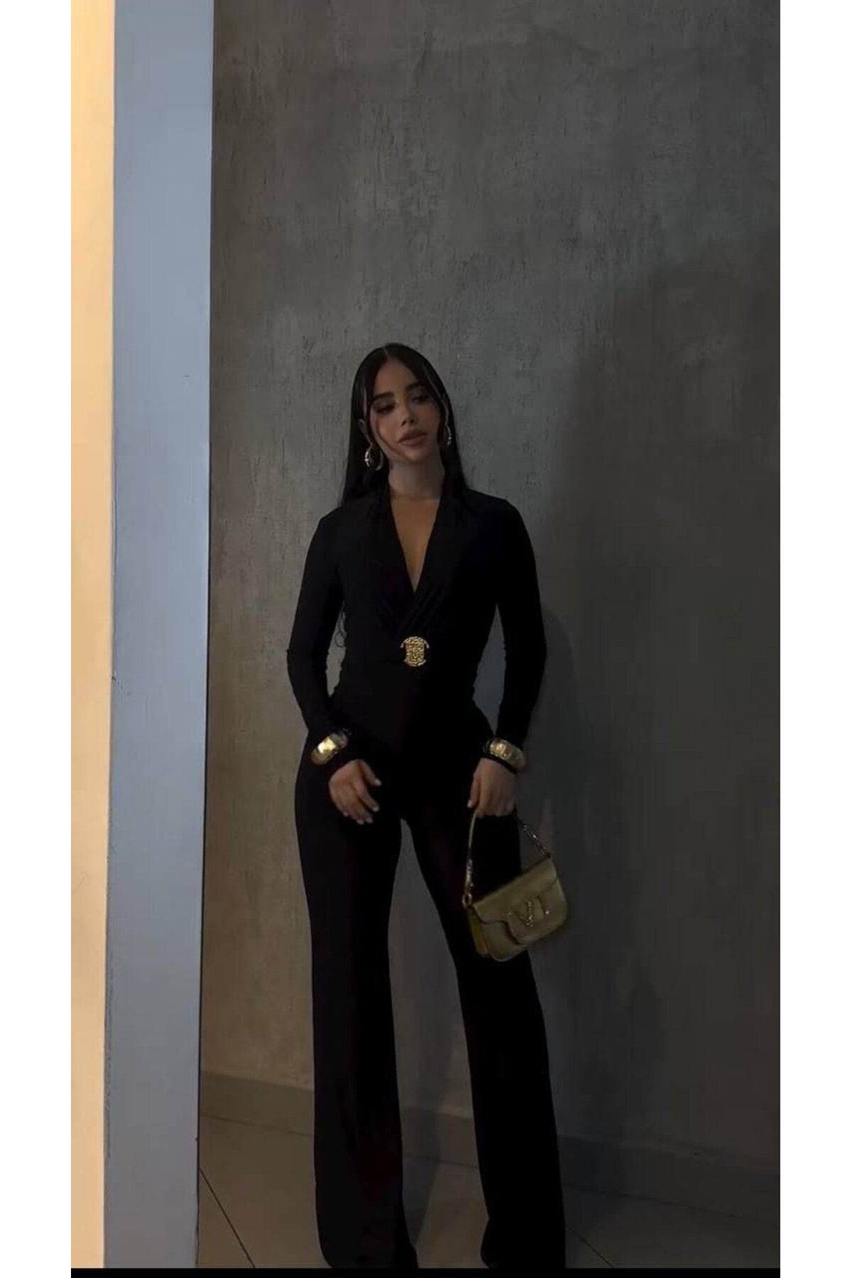 AKSESUAR DETAYLI TULUM