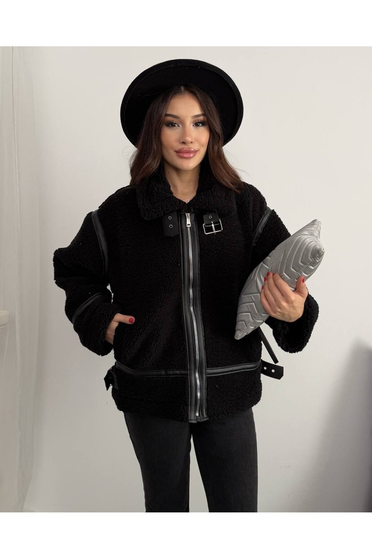 Deri Detaylı Premium Peluş Mont