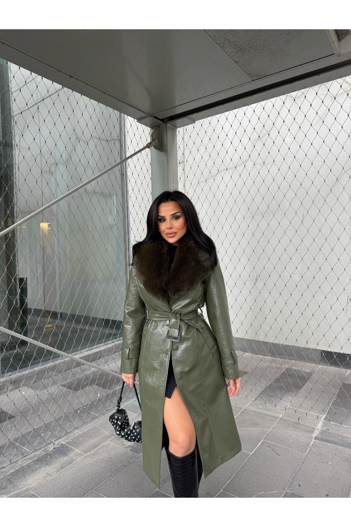 Kürk Detaylı Suni Deri Kaban