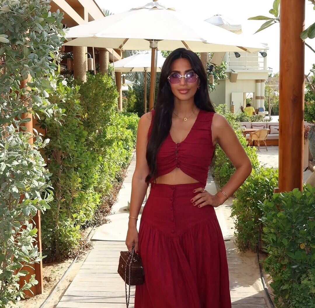 DÜĞME DETAYLI İKİLİ TAKIM