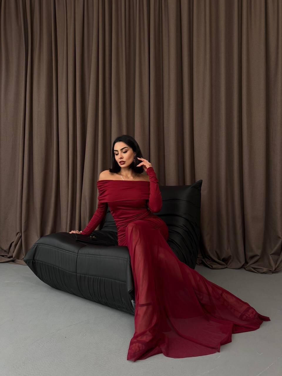 Tül Detaylı Straplez Elbise