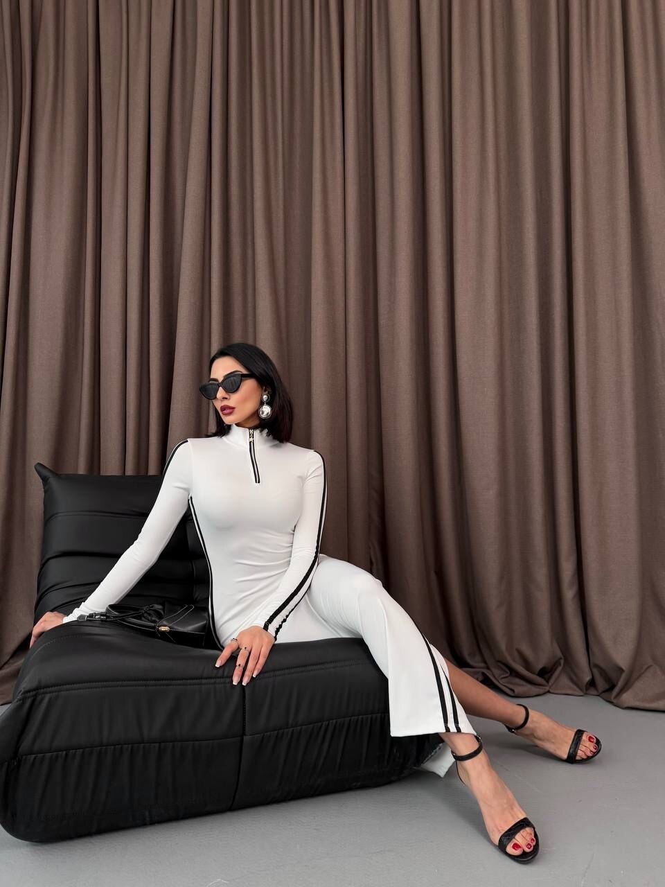 Şerit Detaylı Uzun Elbise