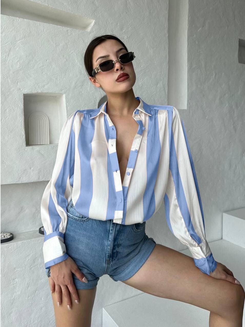 Kalın Çizgi Tasarımlı Gömlek