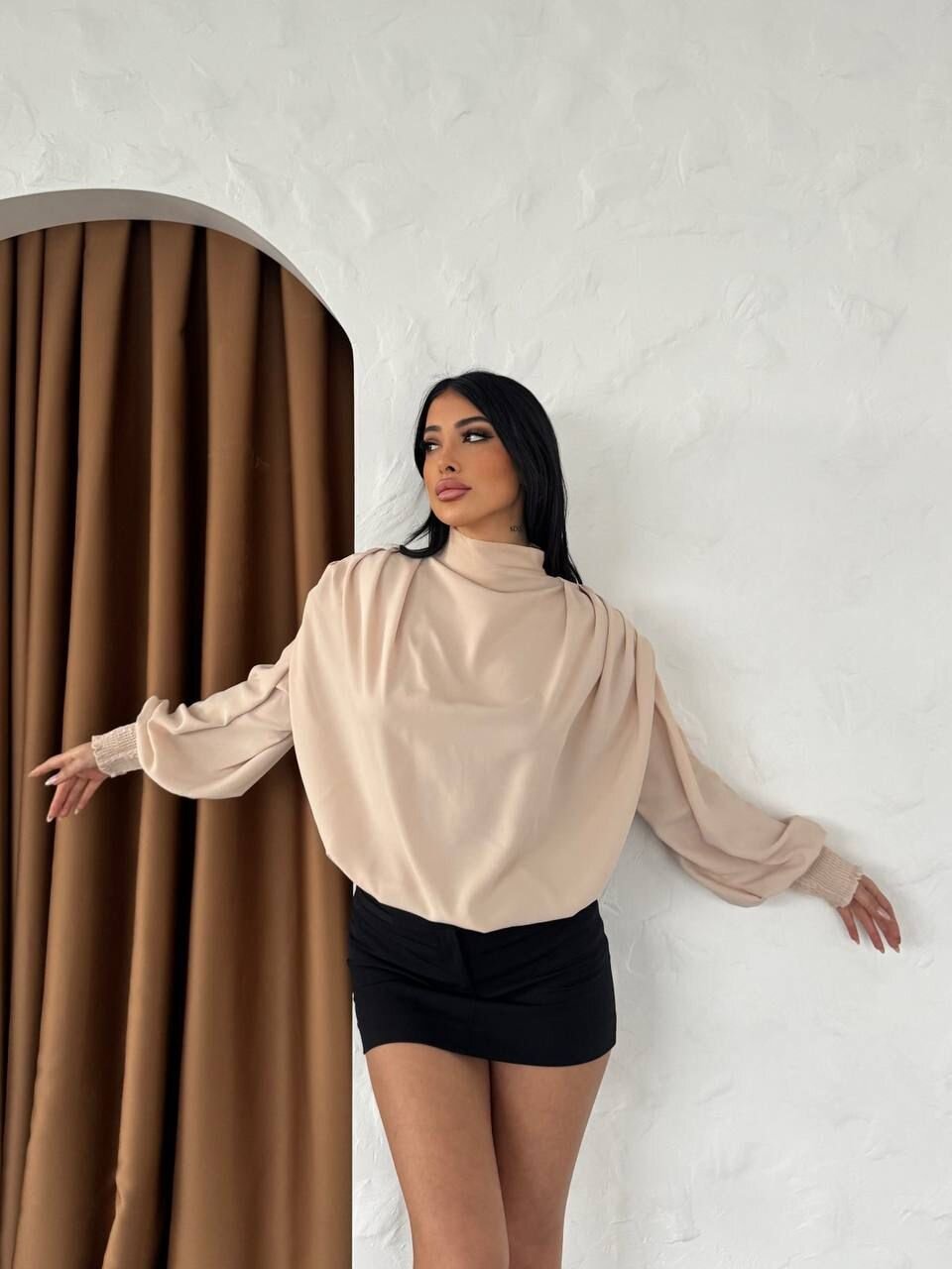 Vatkalı Dökümlü Bluz