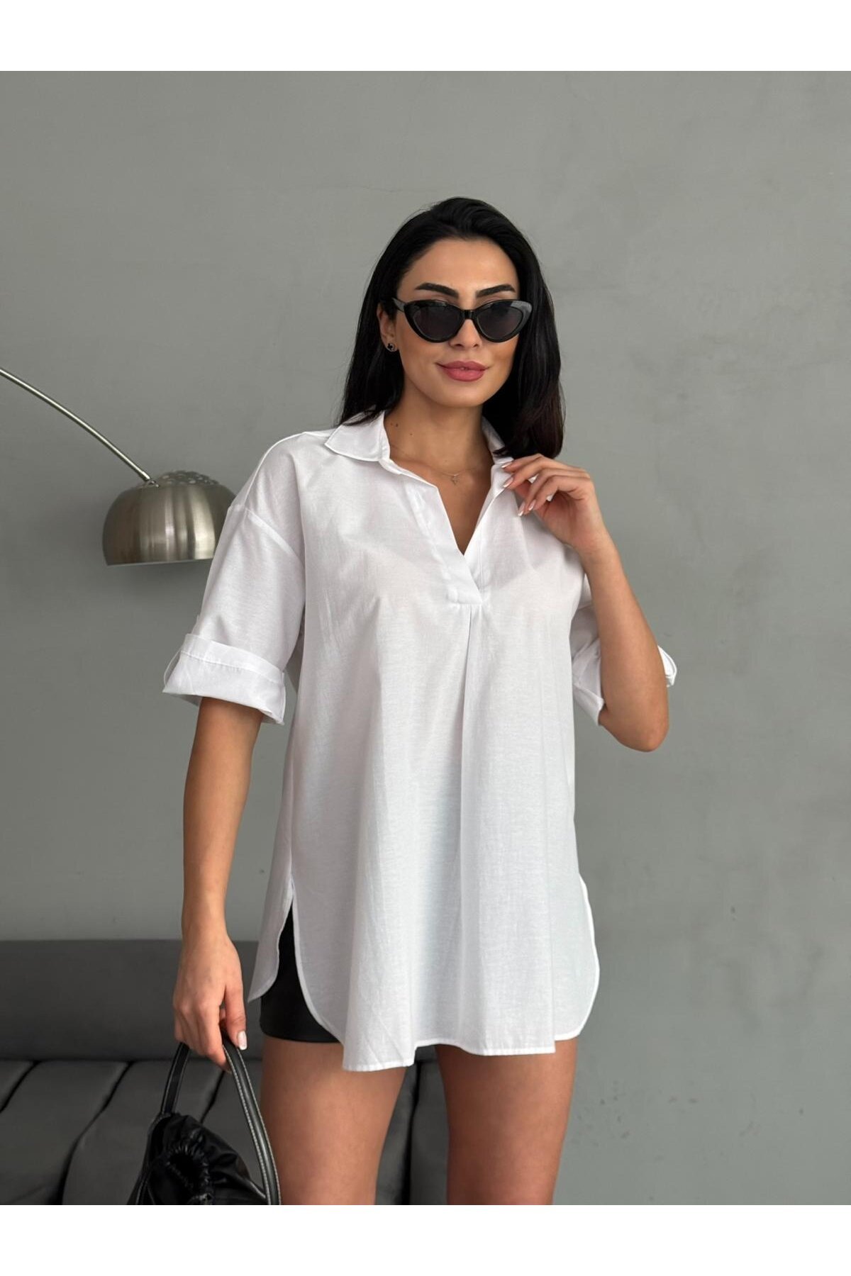 Yırtmaç Detaylı Tunik Gömlek