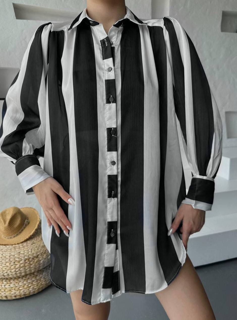 Kalın Çizgi Tasarımlı Gömlek