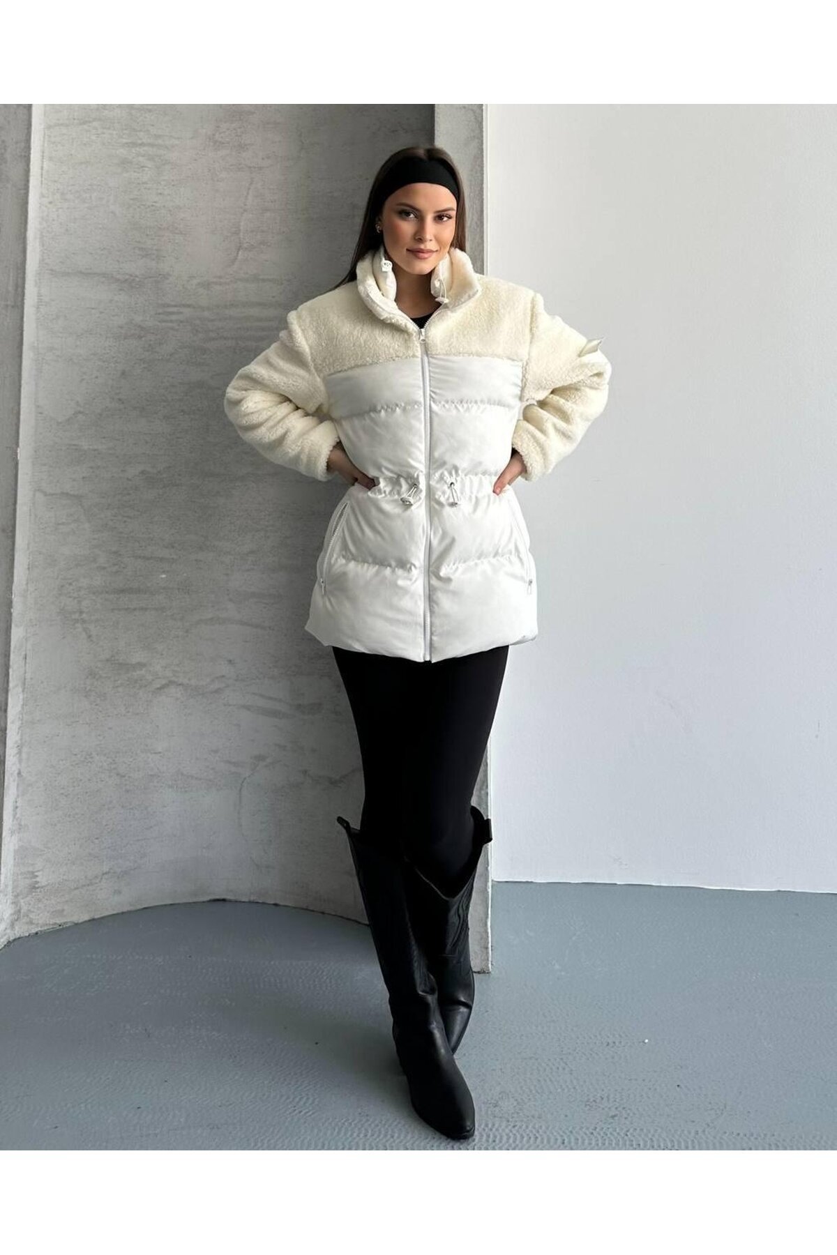 KAPÜTONE SÜET DETAY MONT