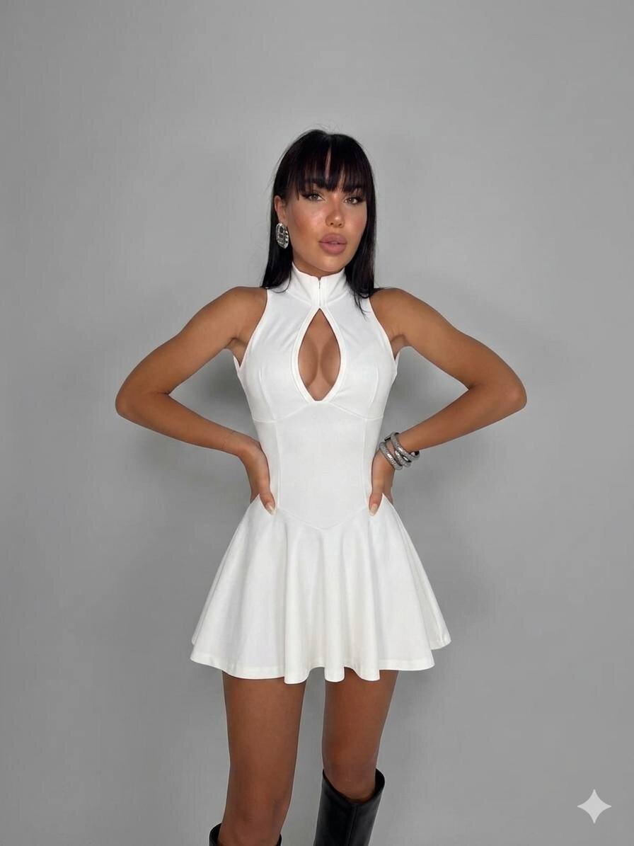 AGRAFLI SIRT DEKOLTELİ