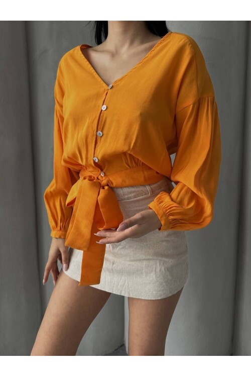 Bağlama Detaylı Gömlek