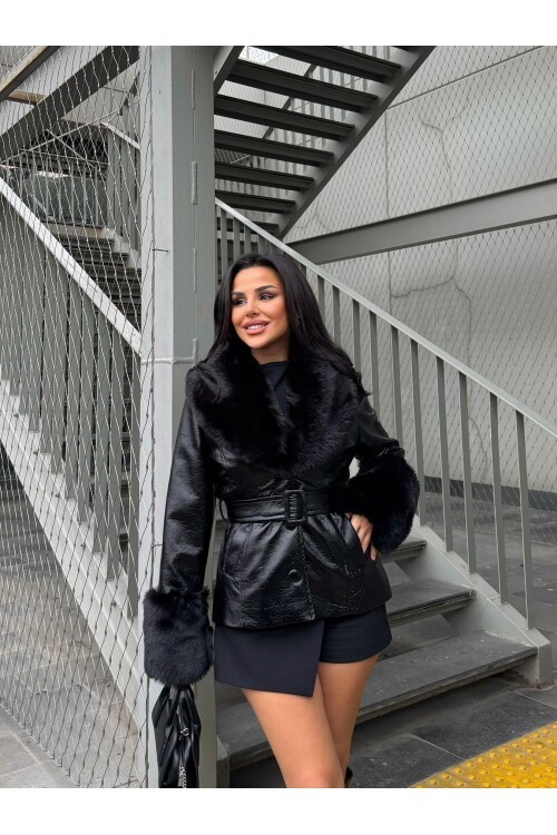 Kürk Detaylı Suni Deri Kaban