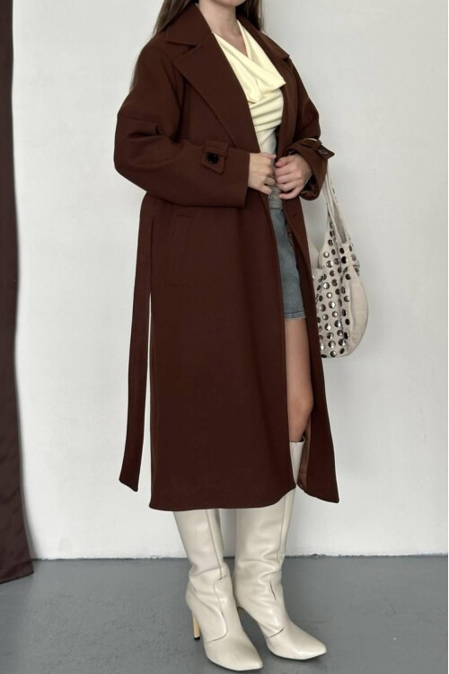 KUŞAKLI DÜĞME DETAYLI KAŞE KABAN