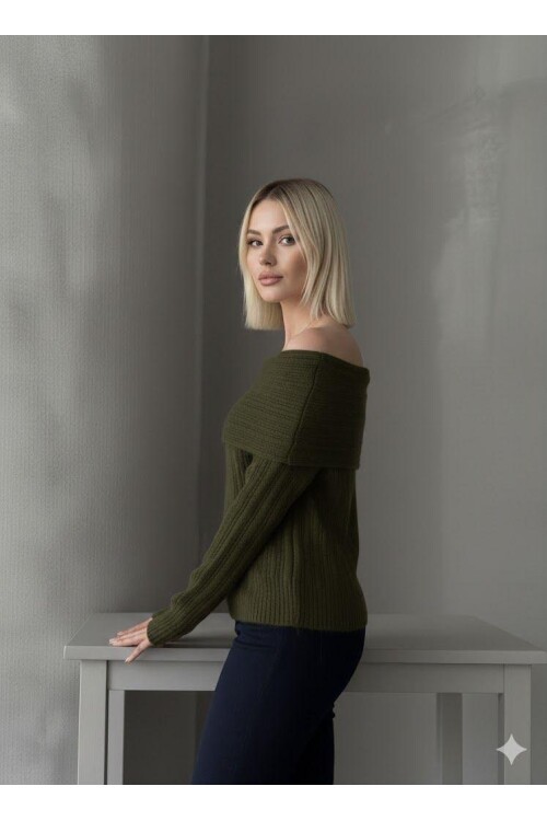 MADONNA YAKA TRİKO KAZAK