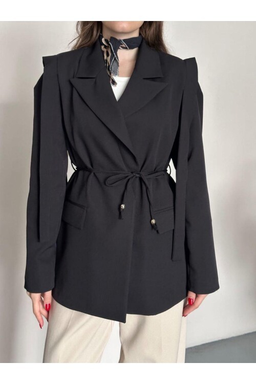 OMUZ KUŞAK SARKIK CEKET