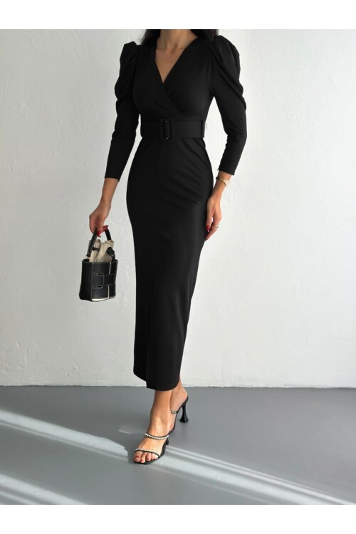 ÖN YIRTMAÇ DETAY ELBİSE