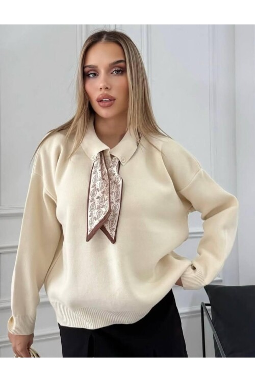 POLO YAKA FULAR DETAYLI TRİKO KAZAK