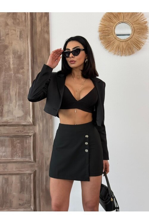 Düğme Detaylı Mini Şort Etek