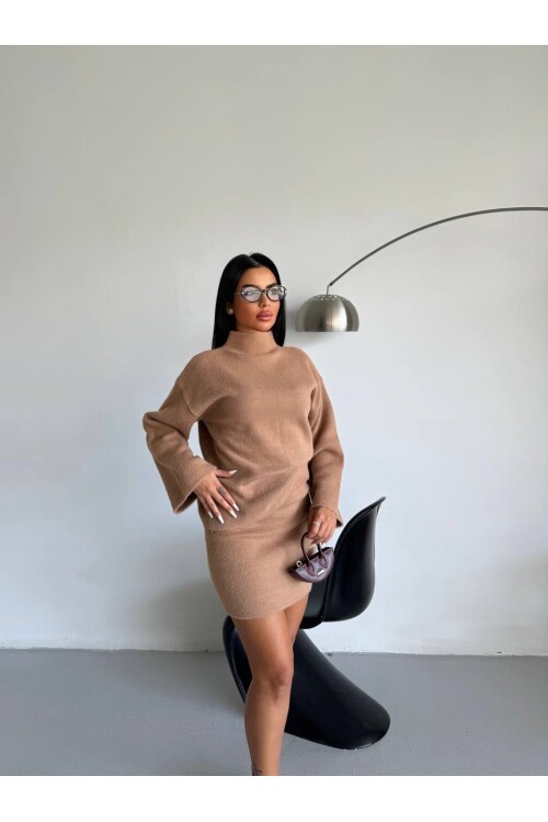 TRİKO ETEKLİ TAKIM