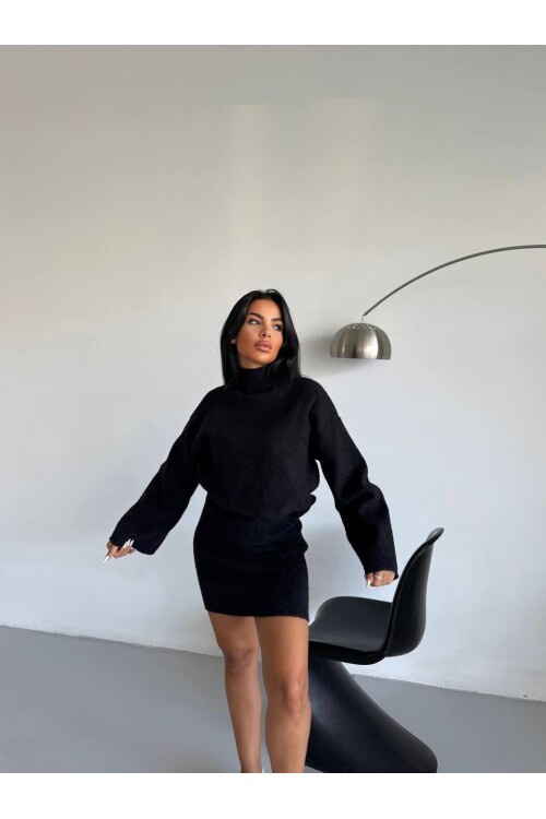 TRİKO ETEKLİ TAKIM