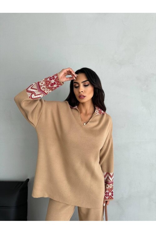 Desen Detaylı Bluz Pantolon İkili Takım