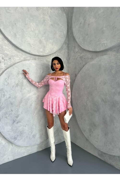 BOLERO İÇİ ŞORT DETAY