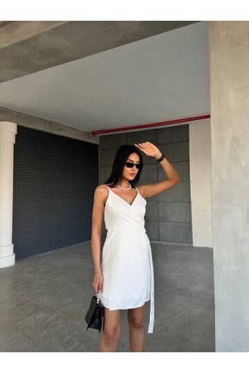 DETAYLI ELBİSE